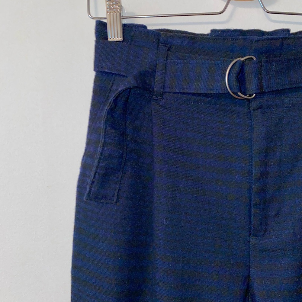 Hollister High Rise Paperbag Mom Pant w/ Belt